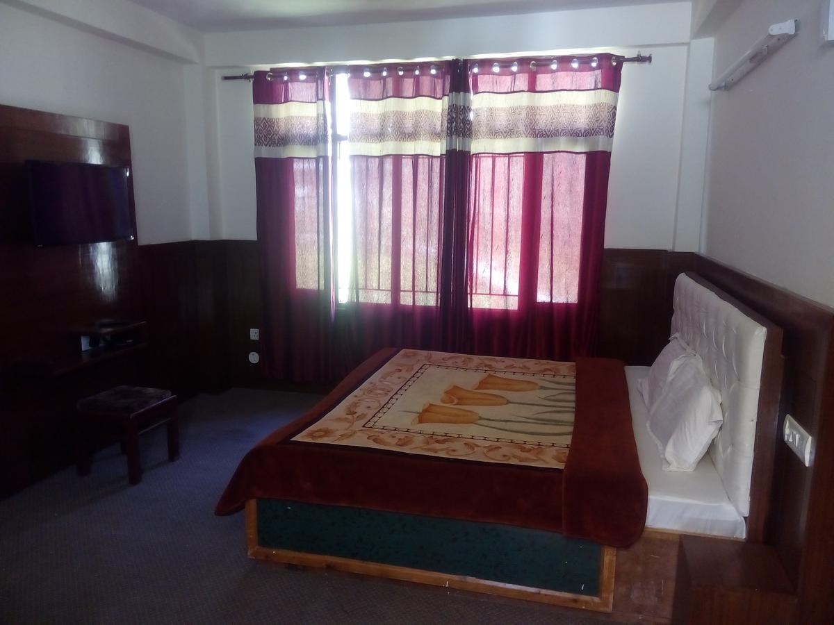 Gautam Hotel & Cottage 马拉里 外观 照片